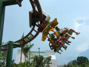 canopy-flyer-universal-studios-singapore