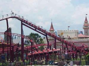 enchanted-airways-universal-studio-singapore