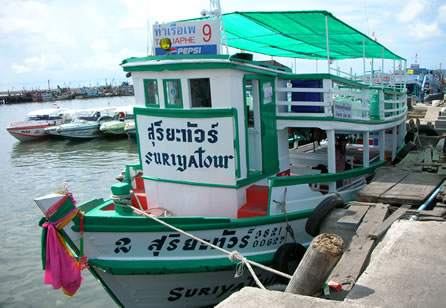 Salah Satu "Ferry" Menuju Koh Samet