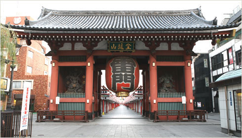 Kaminarimon Gate