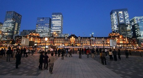 Bagian Luar Tokyo Station (Photo By :japanguide.com)