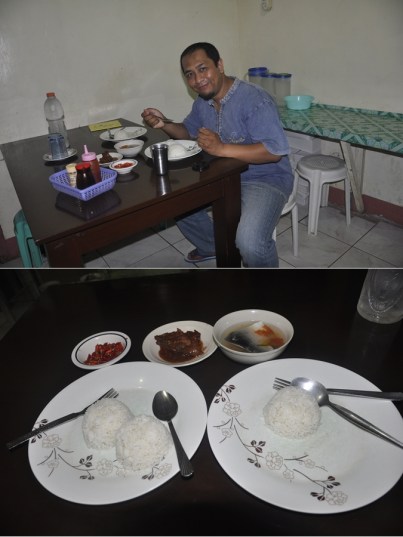 Bagian Dalam Khalil Muslim Restorant