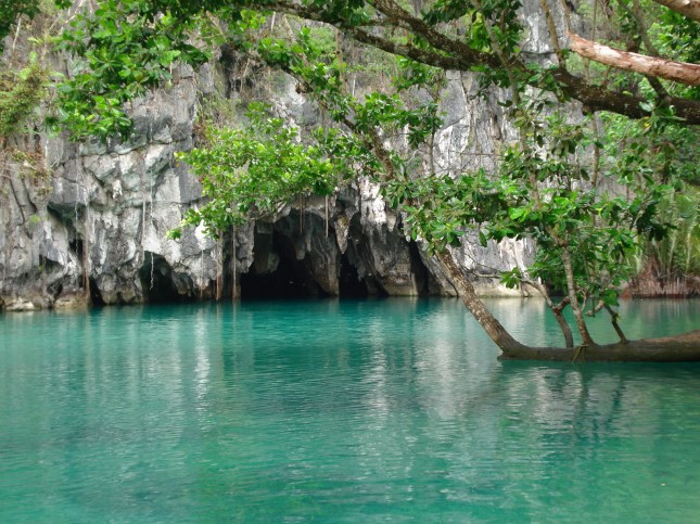 Gua Underground River