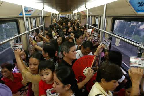 Umpel-umpelannya sampai kayak gini (Photo By : abs-cbnnews.com)