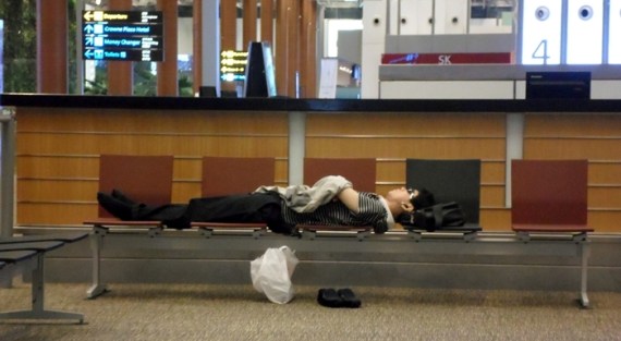 Begini ini nih nasibnya kalau menginap di luar Transit Mall (Photo Credit walritter.wordpress.com)