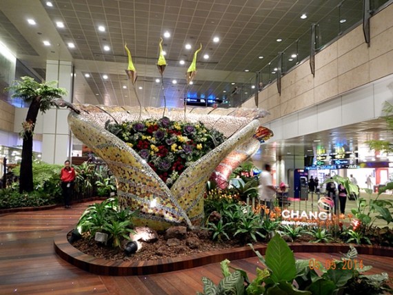 Salah Satu Sudut Terminal 2 Changi Airport