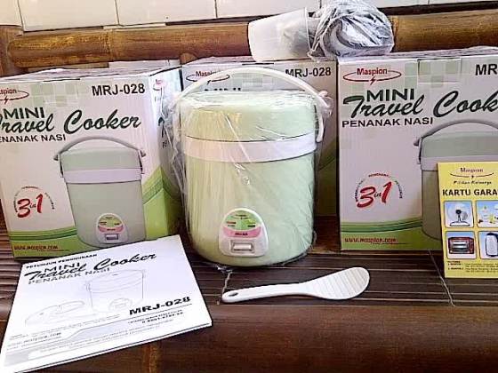 Contoh Mini Rice Cooker untuk traveling
