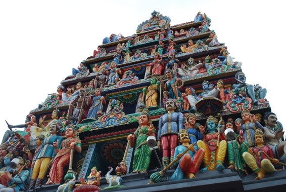 Gopuran Sri Mariamman Temple Singapura