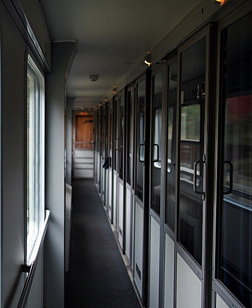 Koridor di kereta CNL