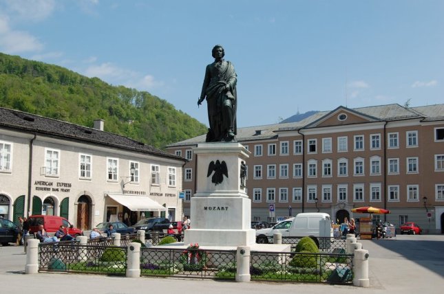 Mozartplatz
