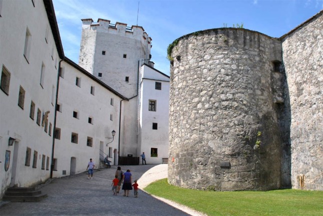 Bagian dalam benteng