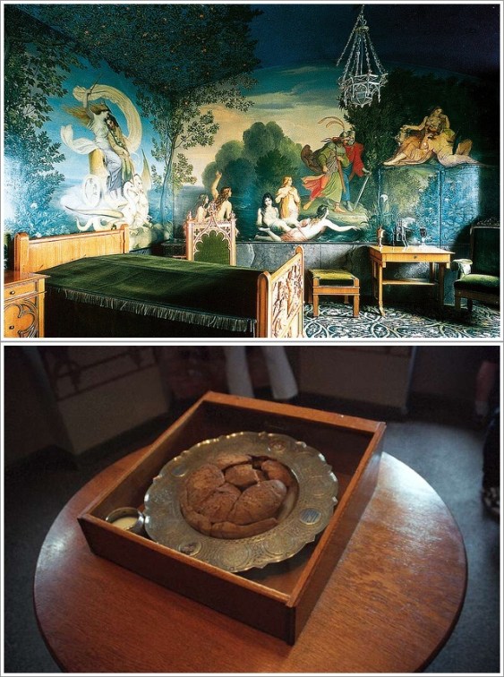 Tasso Room (atas) dan roti berusia 120 tahun (bawah). Photo by : neuschwanstein.de