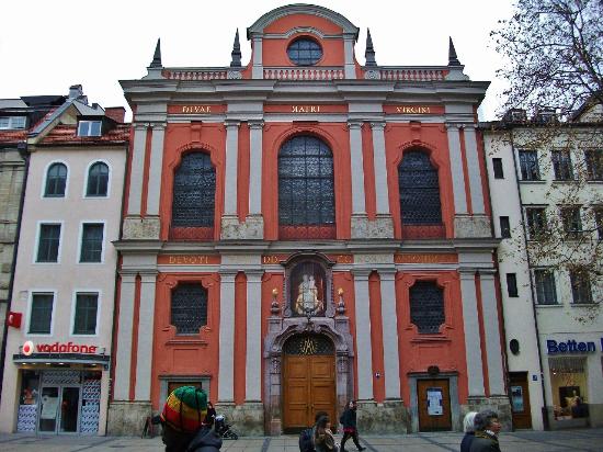 Bürgersaalkirche atau Citizen's Hall Church