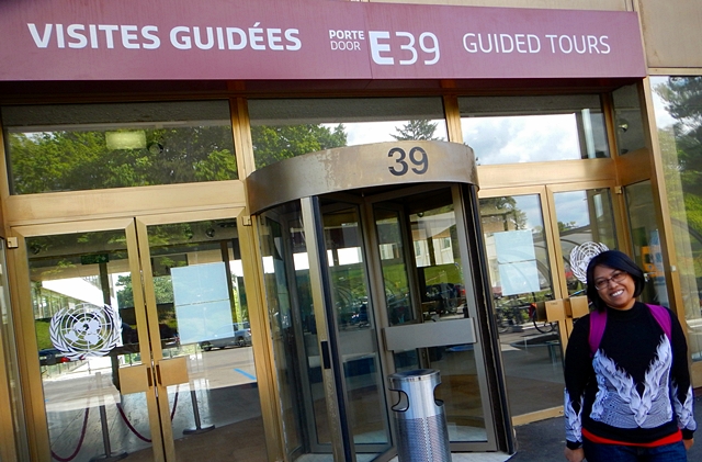 Pintu untuk Guided Tour menuju Palace of Nations